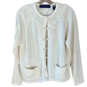 Karen Scott Vintage Like New Sz S Cream Embroidered Cottagecore Cardigan Sweater